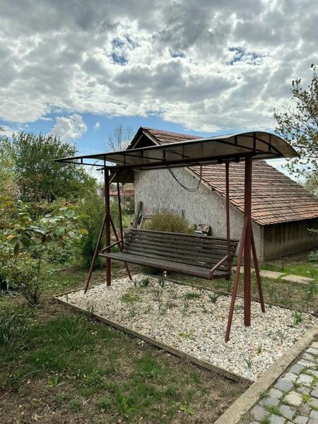 Iepuresti, Valter Maracineanu, vila P+M cu 2.300 mp teren, 6 camere, 278 mp, 30 min. Bucuresti